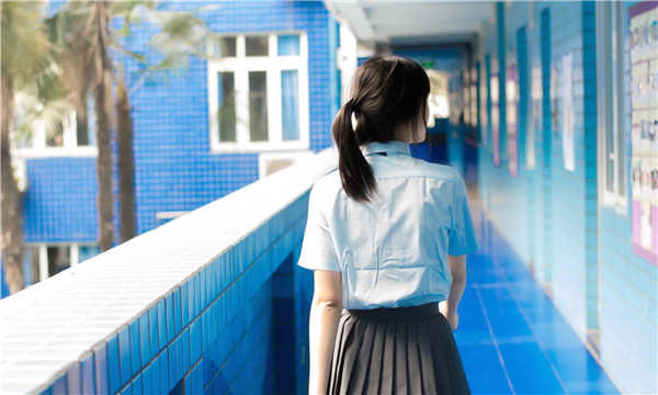 古塔如何找到一个可以帮助我生孩子的女人？