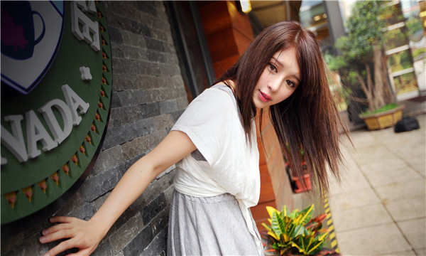 古塔想找一个女性生孩子给报酬-｛找个女人生孩子多少钱｝